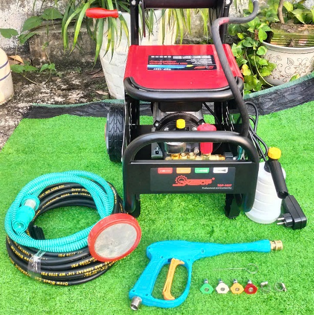 Máy rửa xe Wetop 1027 có rulo quấn dây